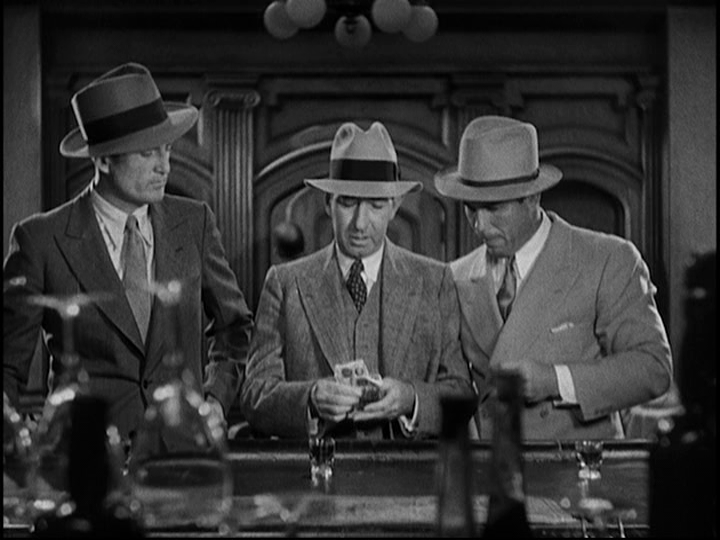 Screengrab from Horse Feathers showing Jennings recruiting ringers to play football for Darwin College