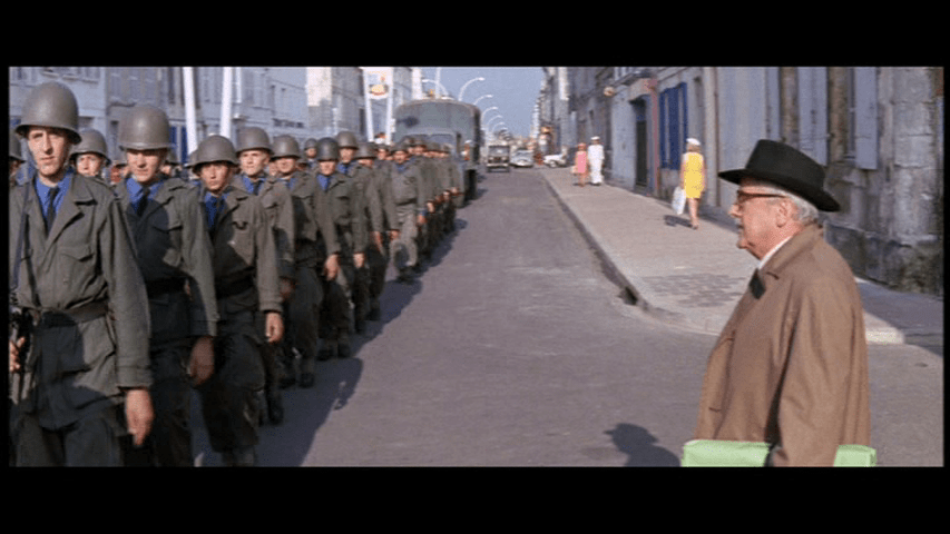 Henri Cremieux's Subtil Dutrouz waits for a gap in a column of soldiers