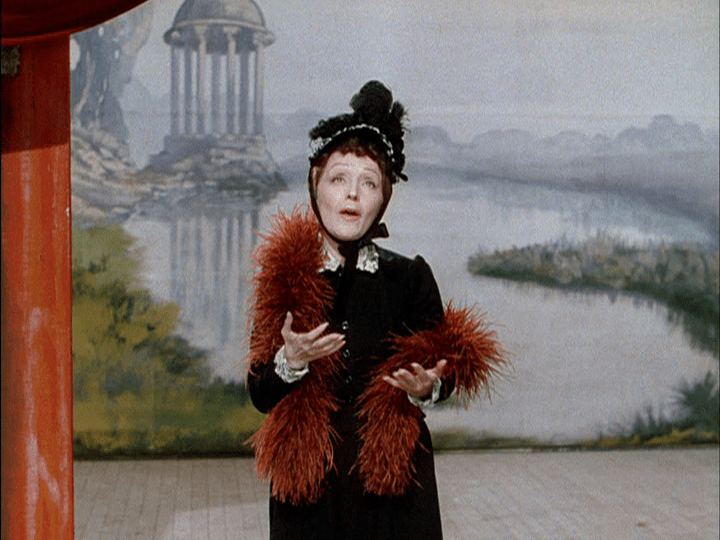 Édith Piaf impersonates Eugénie Buffet