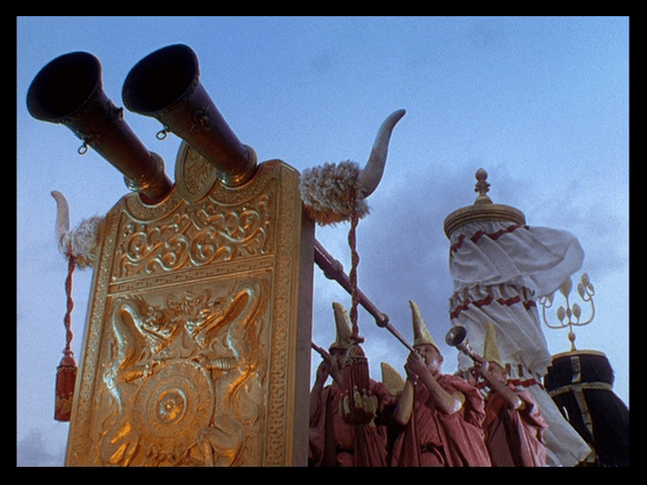 It's second shot is a long shot of the same horns