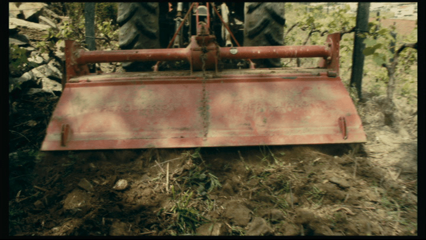 Close up of the back of a tractor