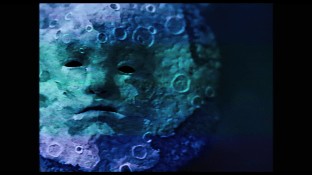 Continuation of the previous image: the aspect ratio has widened